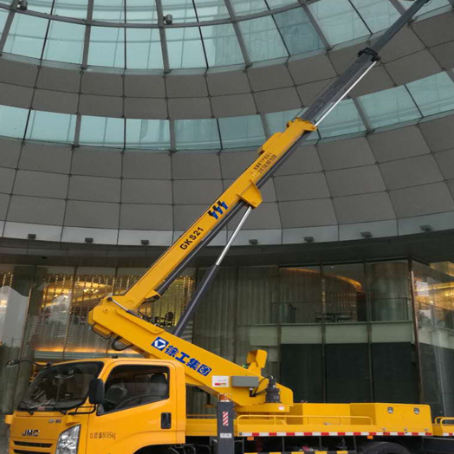 历城附近高空作业车租赁｜安全设备租赁｜高空安装|工程定制化方案｜亿立达设备租赁